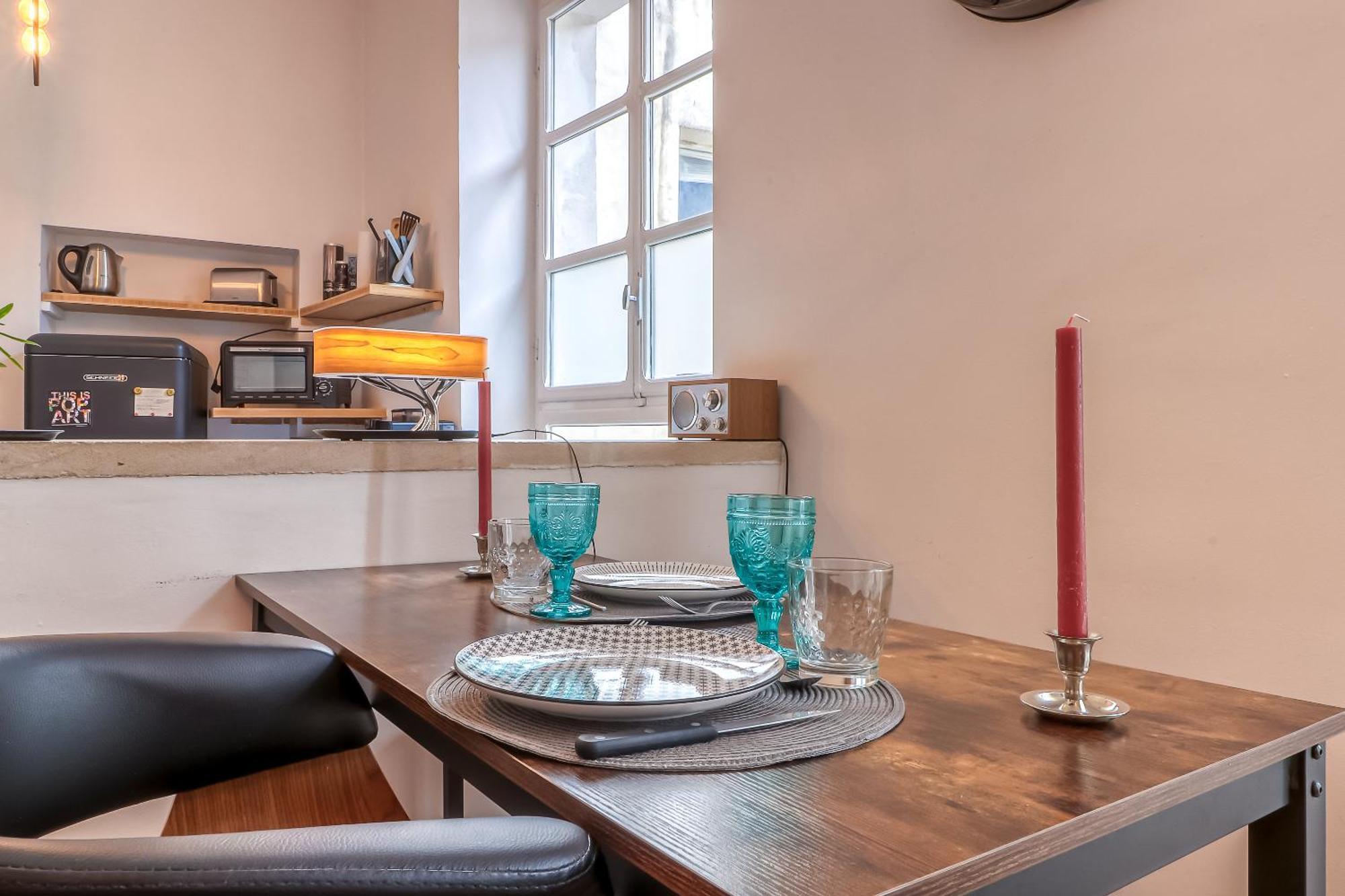 Le Vintage, Appart,Hotel Particulier, Centre Nimes Maisoncarreeconciergerie Extérieur photo